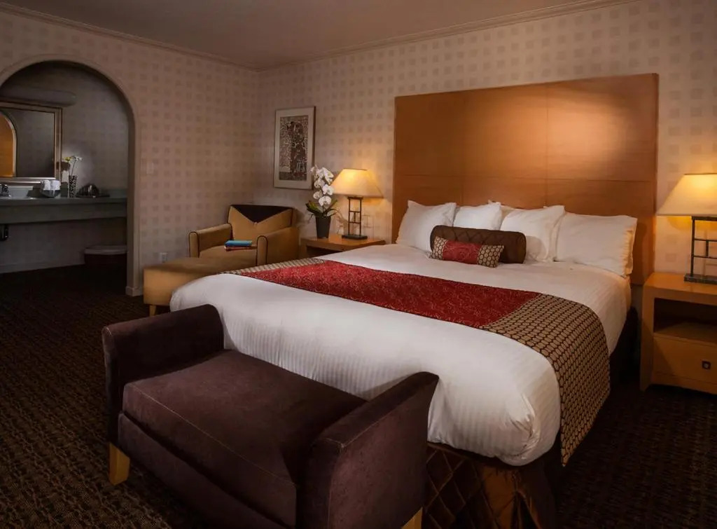 Menlo Park Inn