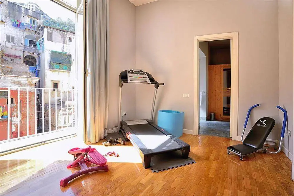 Spaccanapoli Comfort Suites