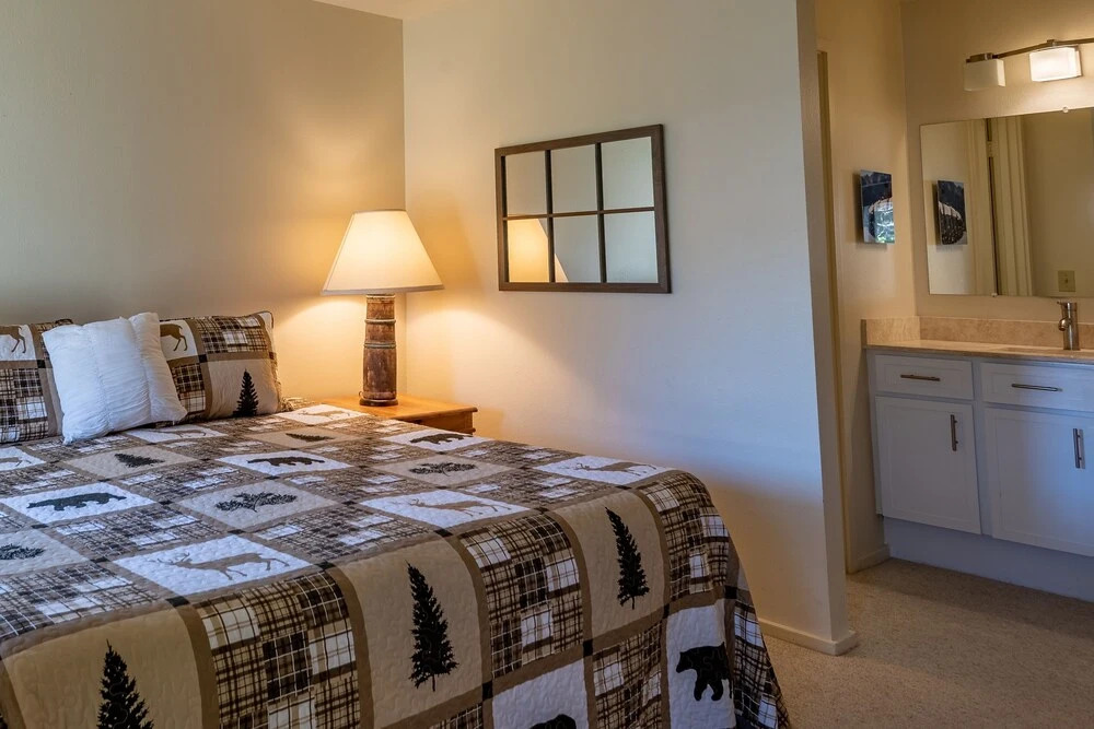 Cottonwood 1453b 2 Bedroom Condo