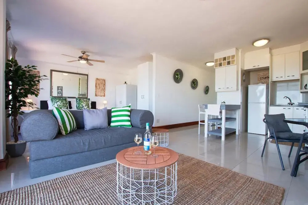 Romantic Beachfront Bachelor