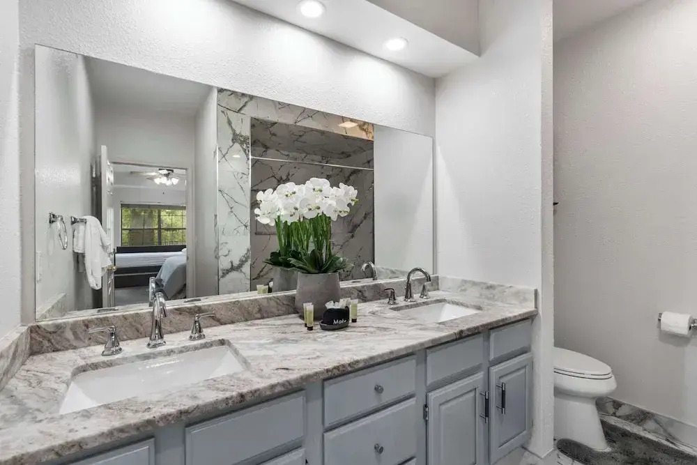 Fairway Follies Luxury Retreat