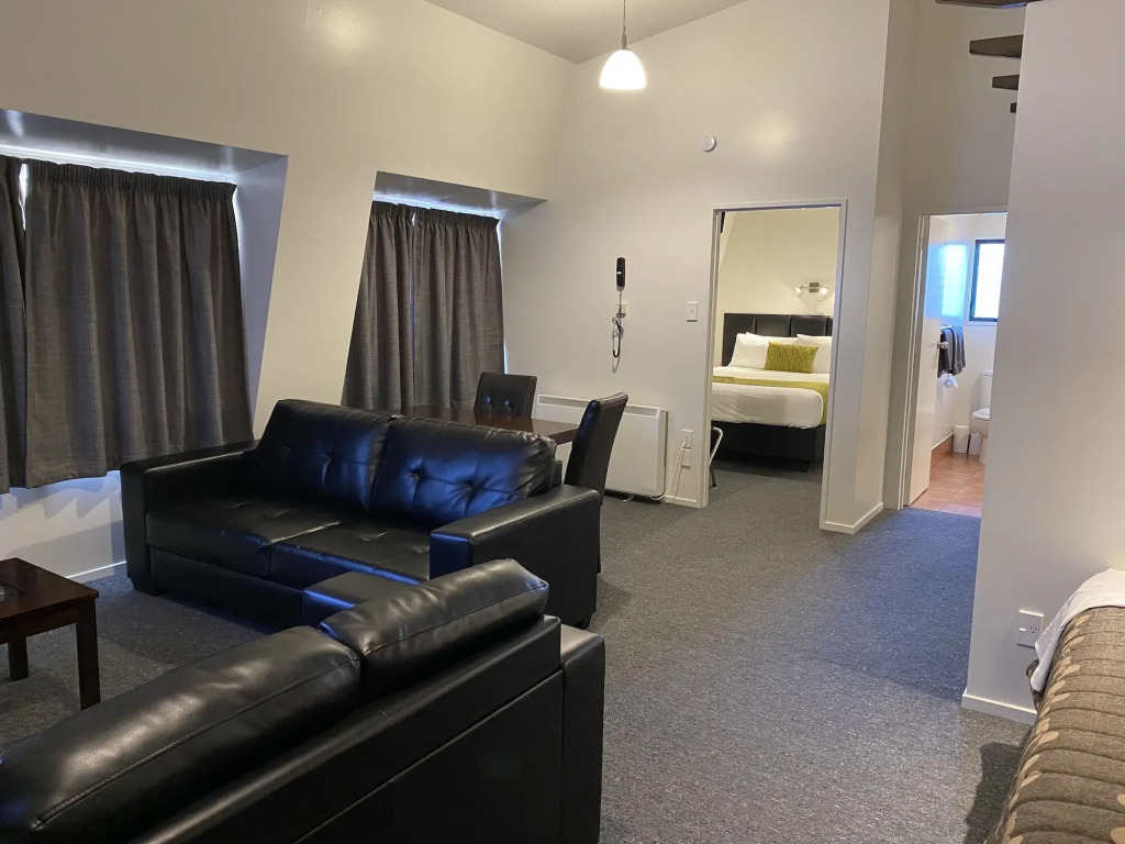 Townsman Motor Lodge