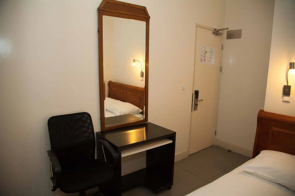 CS Hotel