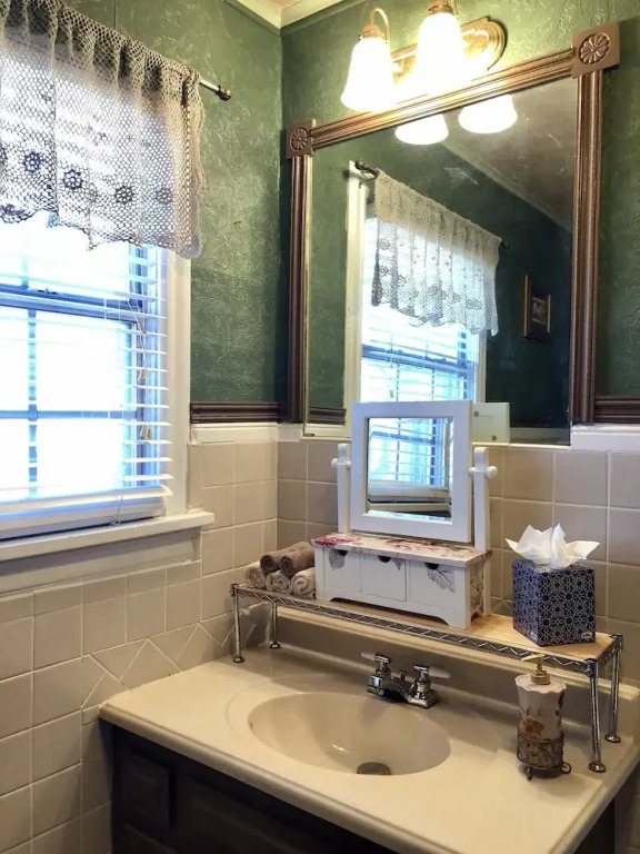 Holder House Rentals