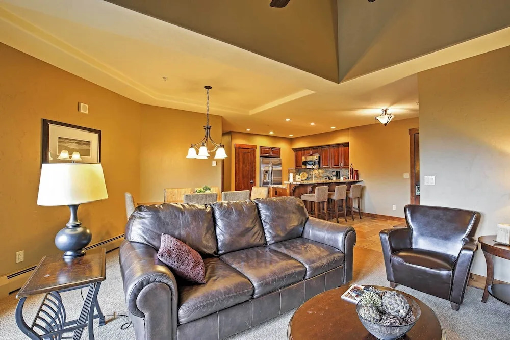Ski-in/ski-out Breckenridge Resort Condo at Peak 7