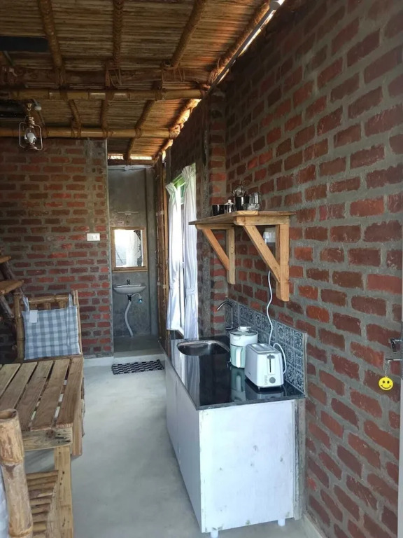 Huts Life Home Stay
