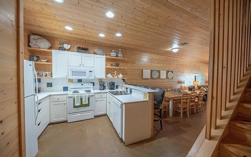 Brons Beach Shack - 3 Br Home