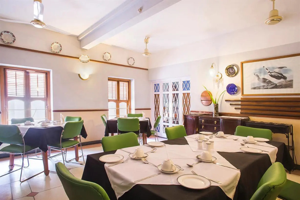 Hotel Inn Season - Art Deco Heritage Hotel in Jodhpur
