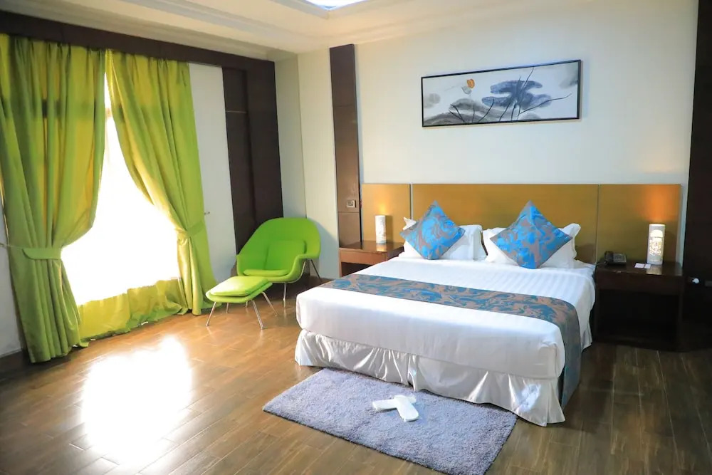 Rori Hotel