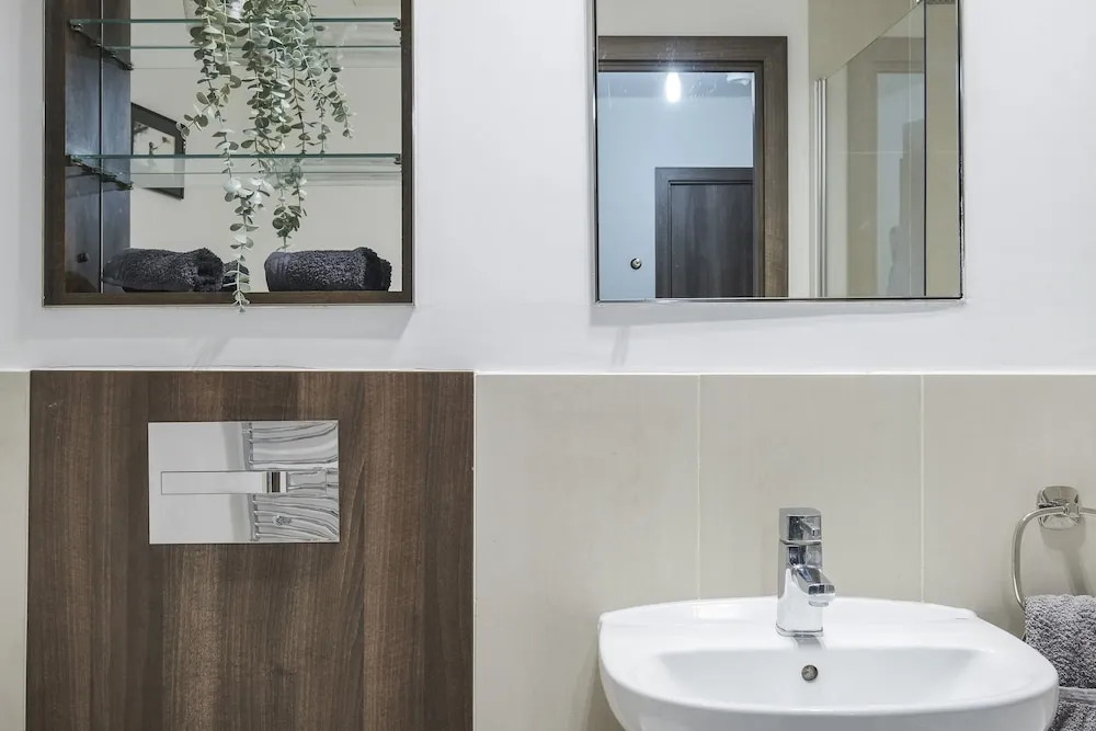 Modern Pet Friendly Apartment by MSS