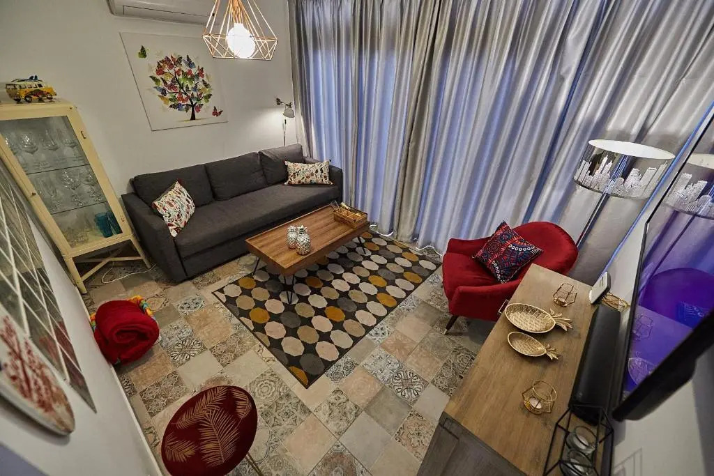 Mariposa Apartment