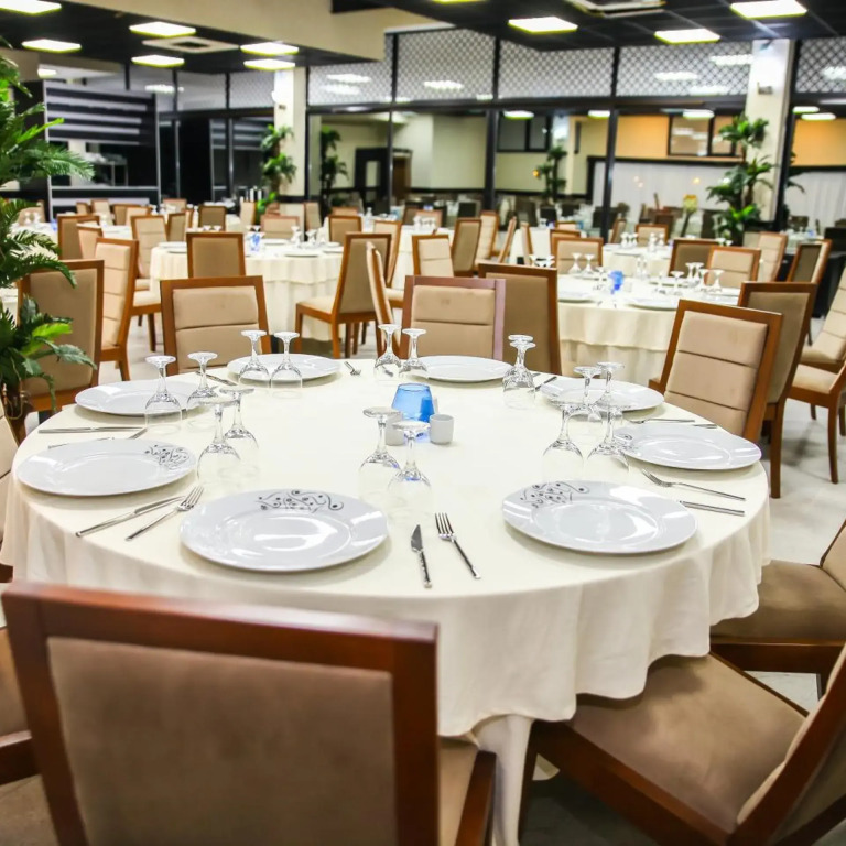 Emsa Palace Hotel