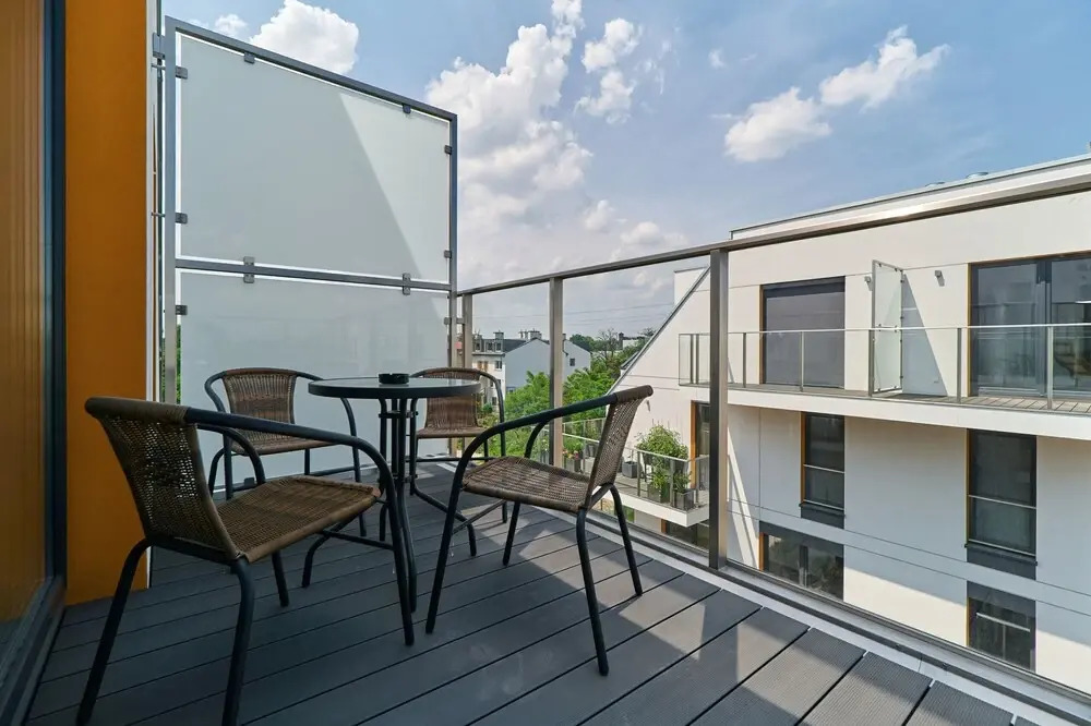 Exclusive Two-level Apartment by Renters