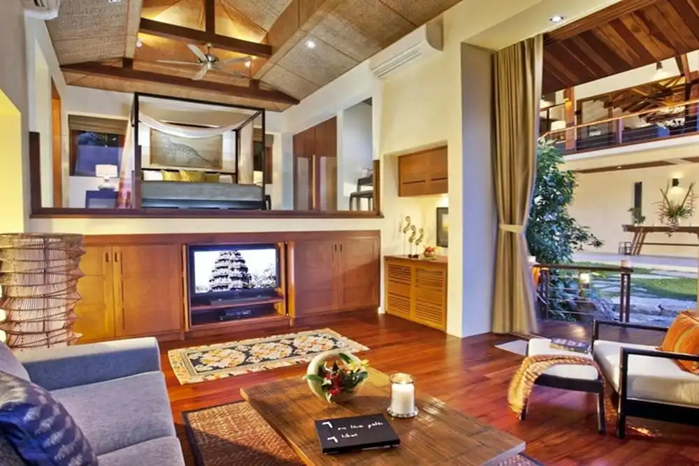 SLV  Villa