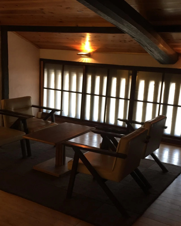 Les Trois Maisons