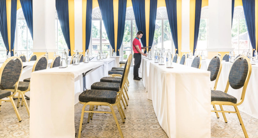 Chiangkhong Teak Garden Riverfront Hotel