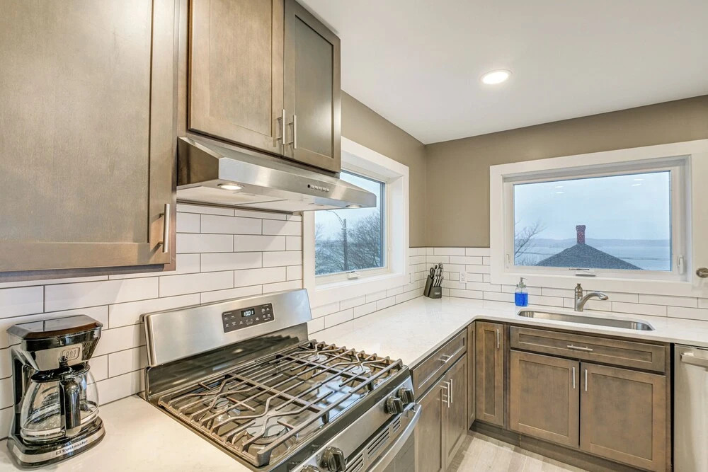 Newly Renovated Maine Retreat: Deck w/ Ocean View!