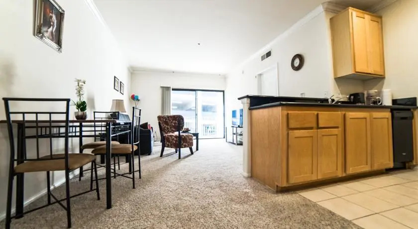 Downtown Apartelle
