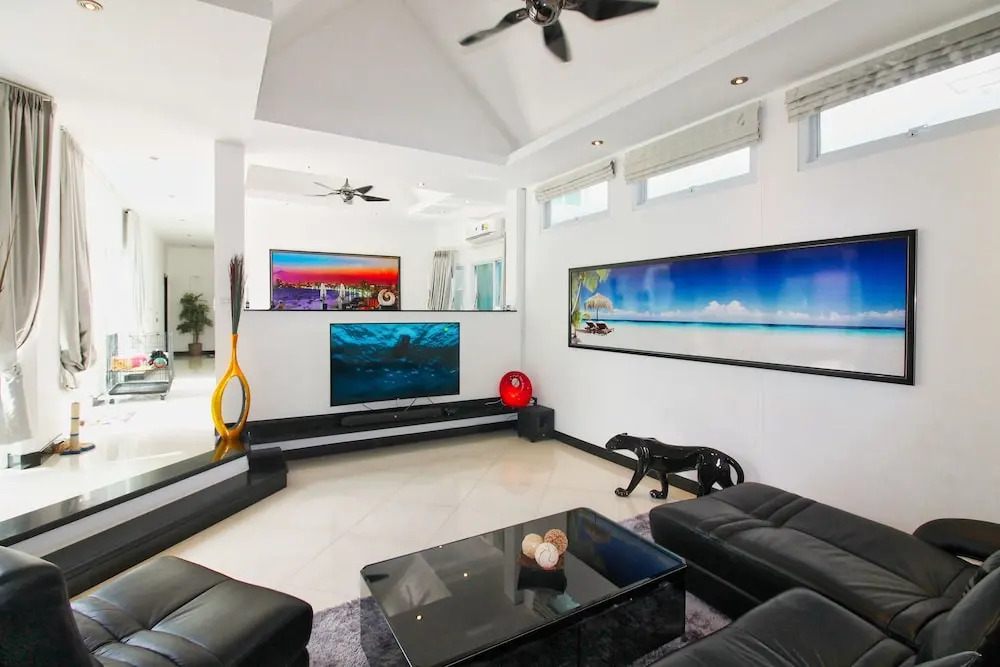 TJ Private Pool Villa