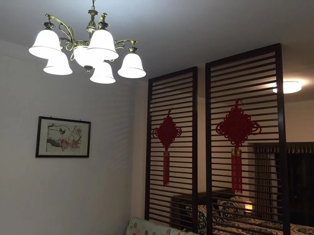 Yujiahui Characteristic Theme Apartment
