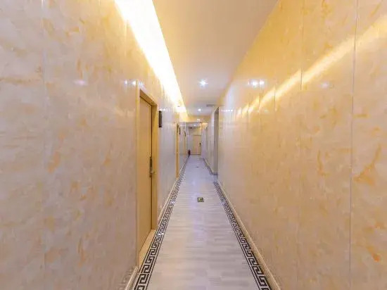Ruzhijia Apartment