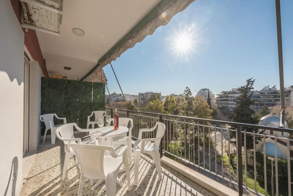 Superb Acropolis view 3bd apt in historical center