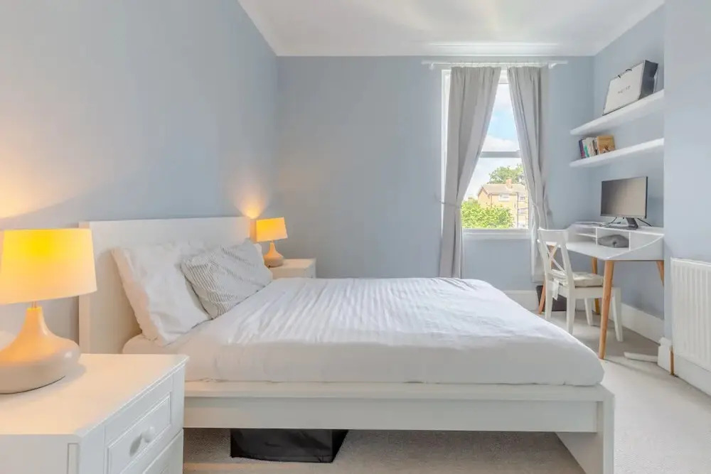 Spacious 2 Bedroom Home in Lewisham