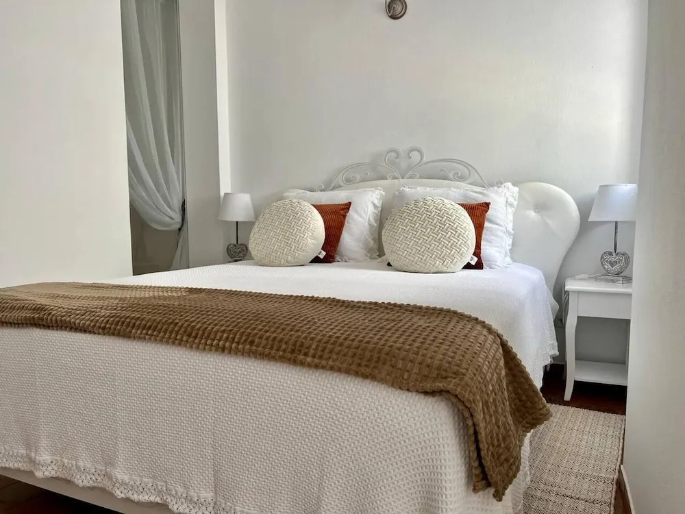 Casa Santiago & Mafalda Lux Home in Olhao, Algarve