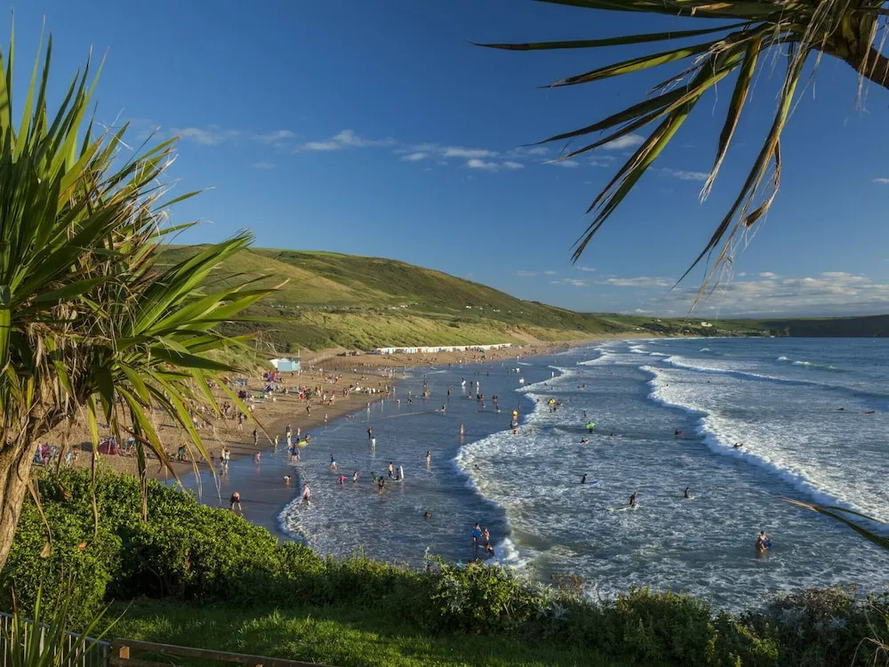 Spacious Holiday Home in Woolacombe near Sea