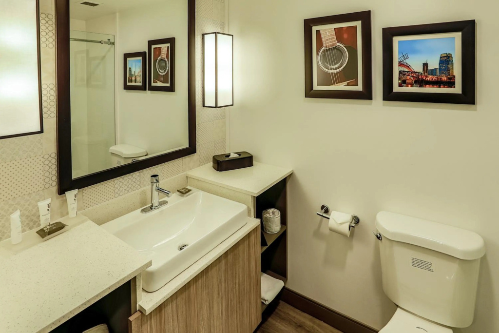 Country Inn & Suites by Radisson Nashville Airport TN