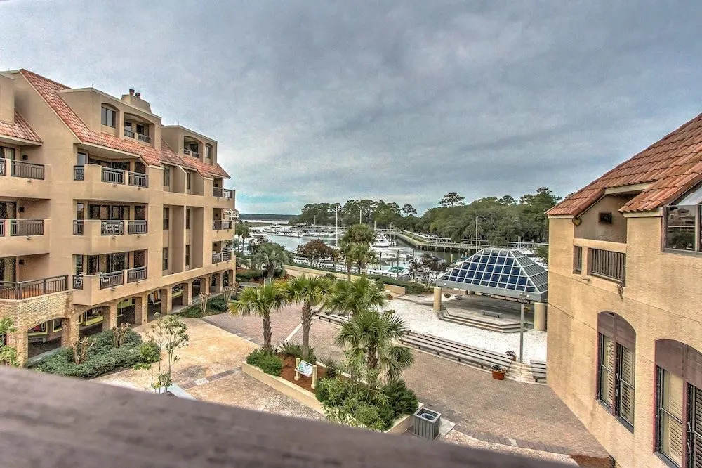 7148 Harbourside II 2 Bedrooms 2 Bathrooms Villa