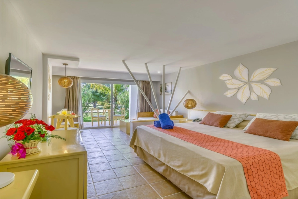 Memories Caribe Beach Resort - Adults Only  +16