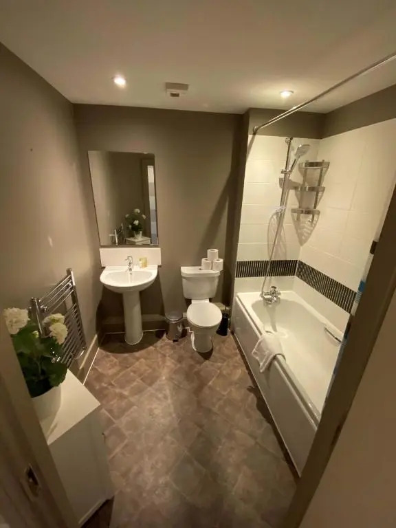 Maidenhead Stylish and Modern 2 bedroom apartment Maidenhead with Pleasant views