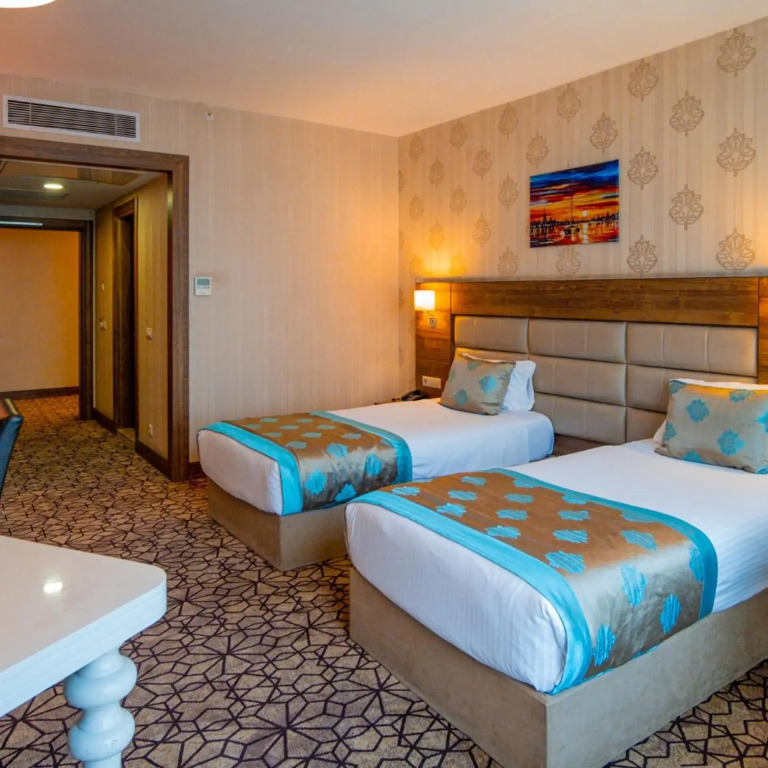 Royal Hotel Inegol
