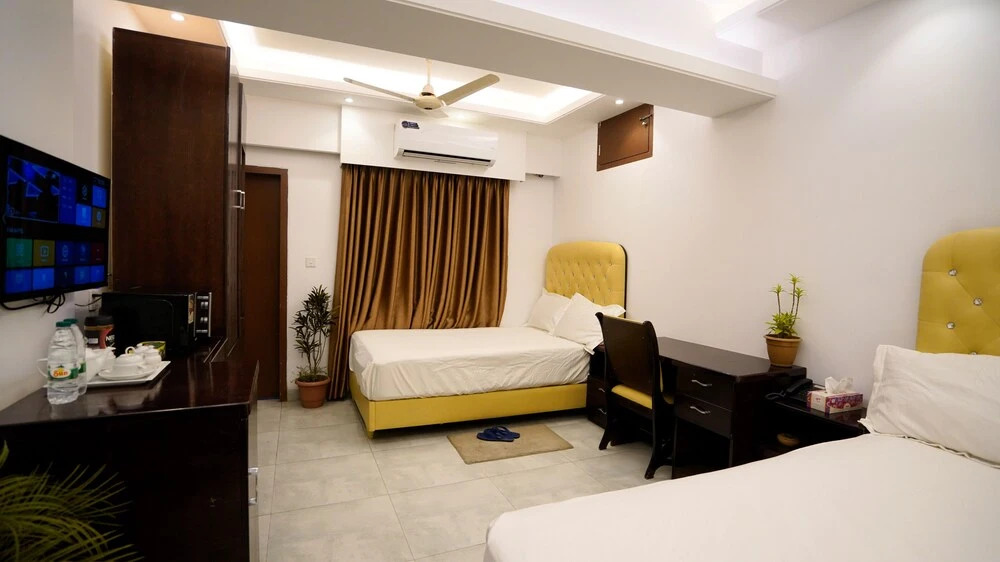 Xpressmall Hotels & Resorts