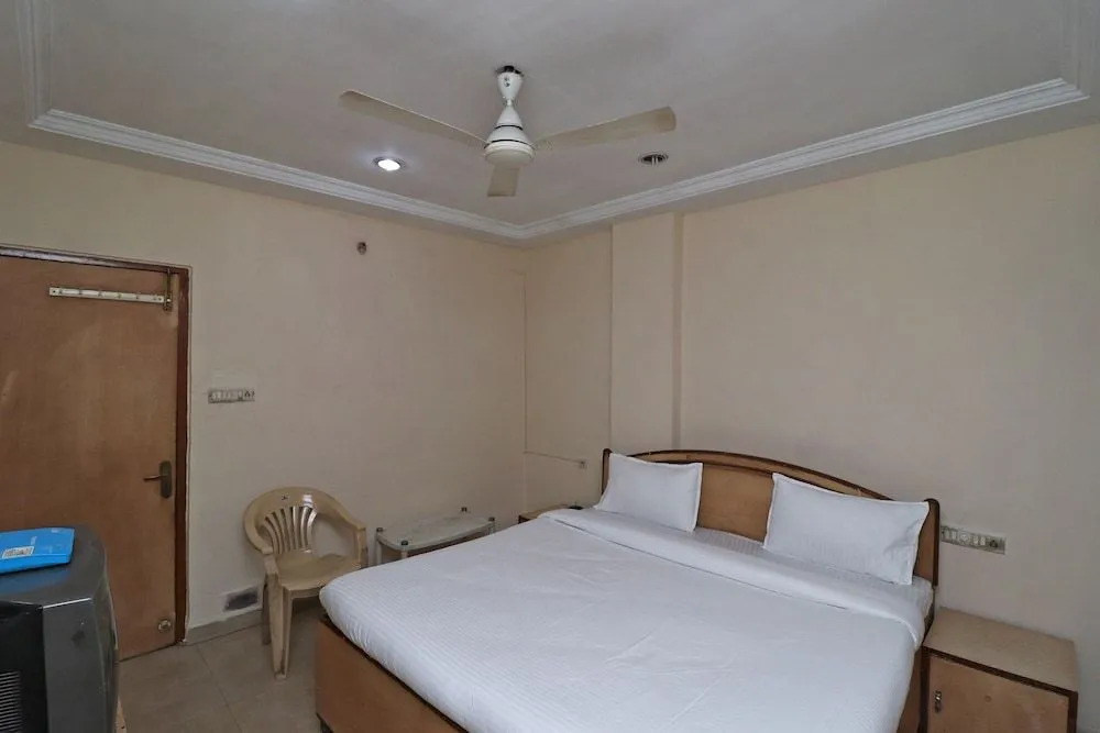 SPOT ON 45447 Hotel Aishwarya