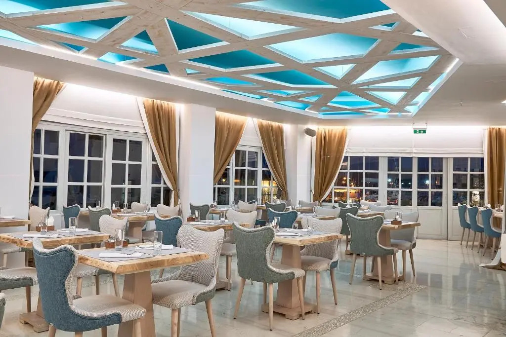 Kythnos Bay Hotel