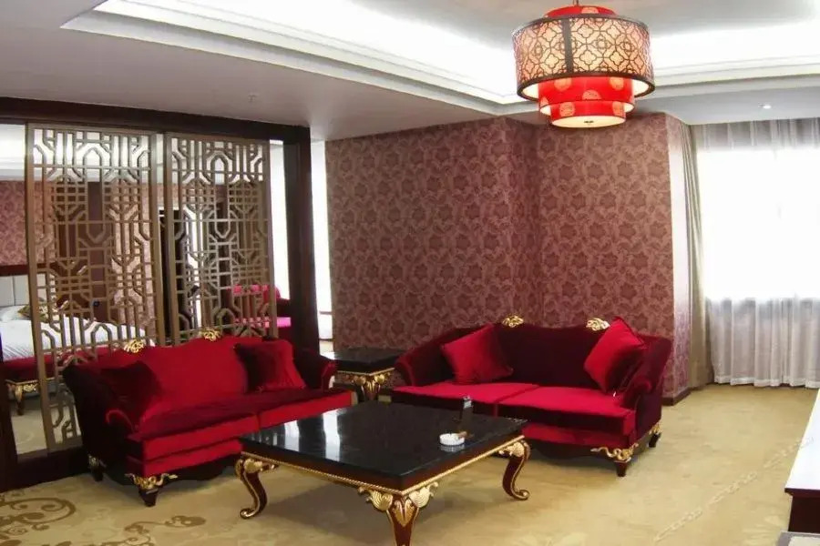 Gansu International