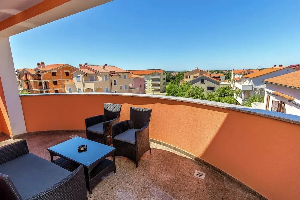 Apartment in Medulin With Balconies