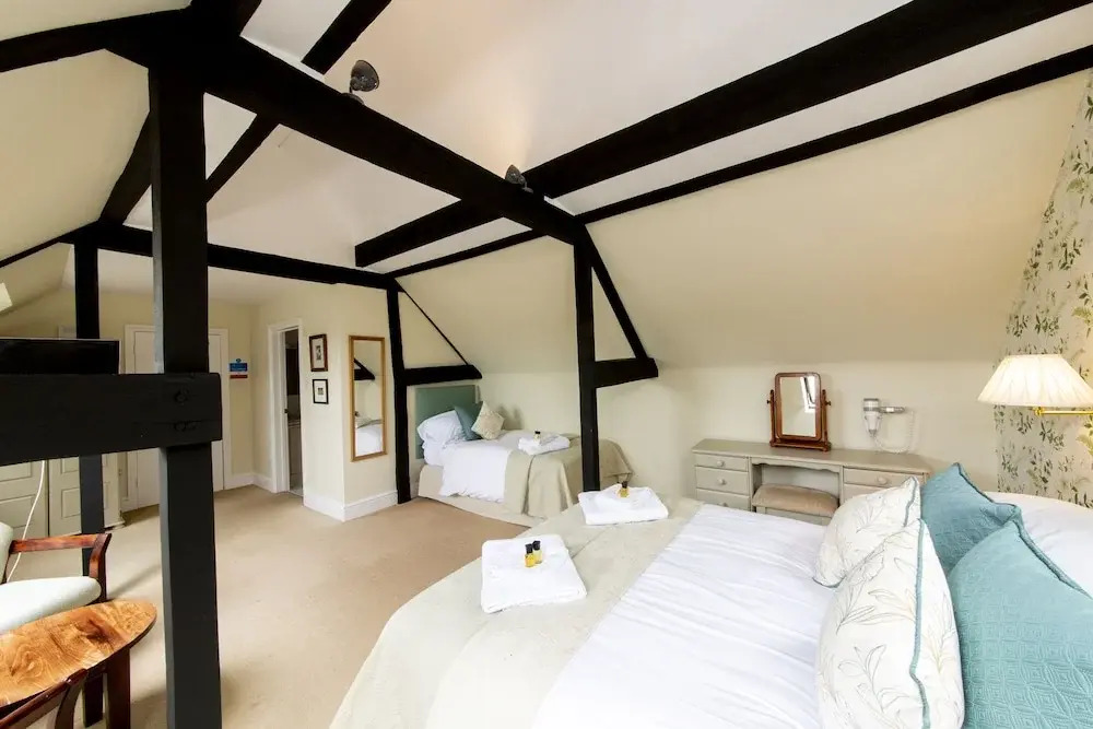 The White Hart Inn