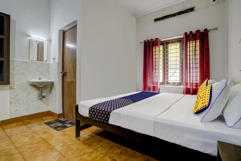Spot On Archana Tourist Home