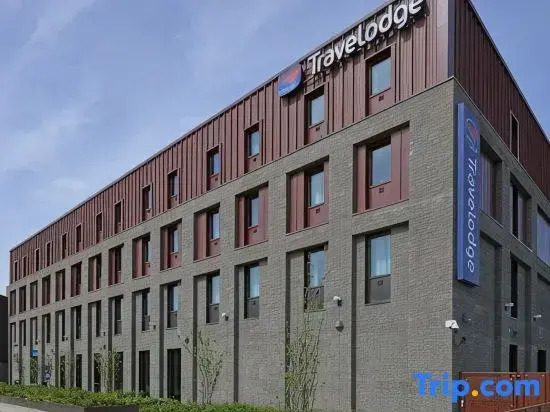Travelodge Rotherham Central