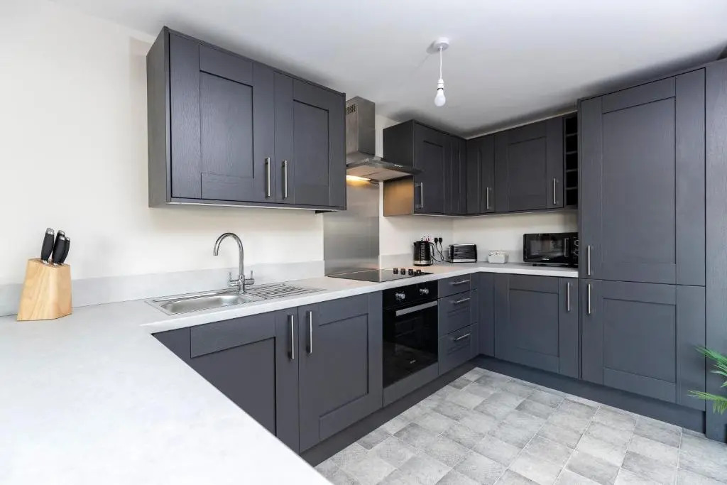Avery House 2 - Two Bedroom with Outdoor Terrace by BPNE