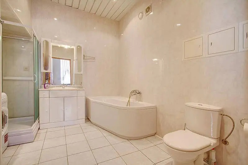 Stn Apartments Near Moskovsky Railway Station