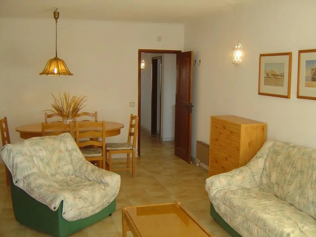 Two Bedroom Apartment in Manta Rota