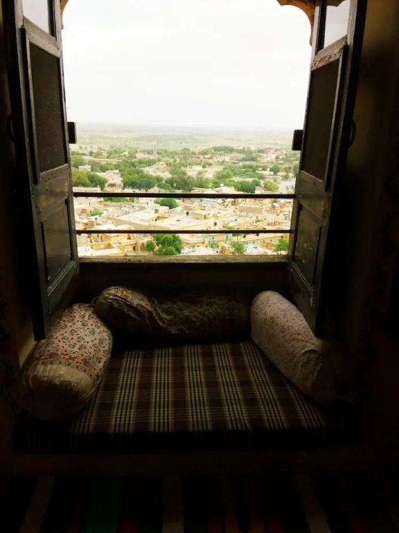 Vista Rooms at Old Royal Palace