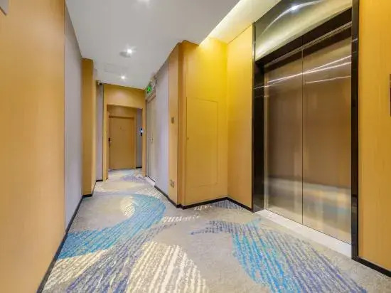 Licheng Hotel (Shalang Town New City Park Branch)