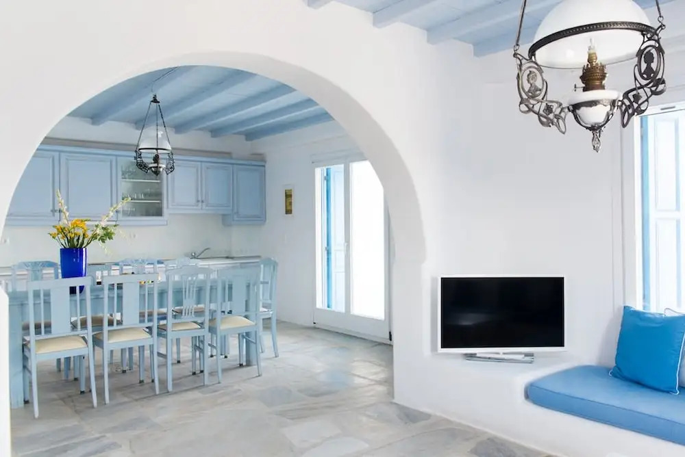 Villa Adonis