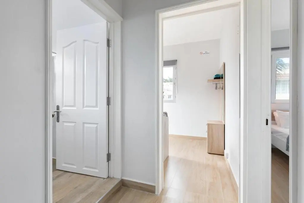 AMIS Apartments