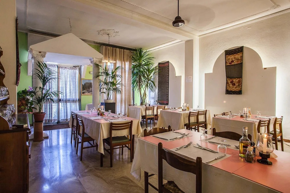 Hotel Villa Rosa